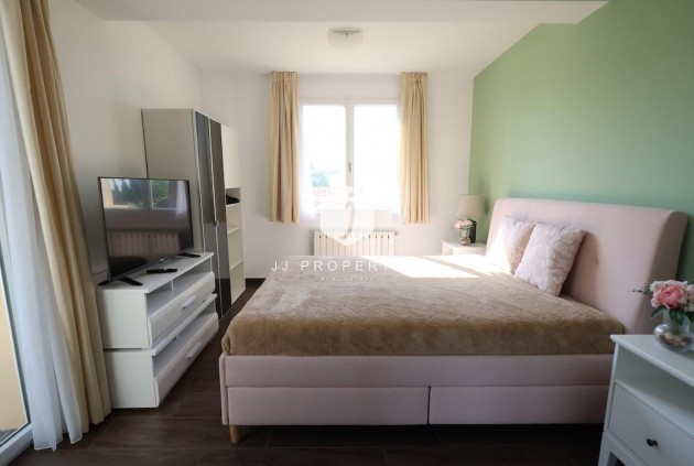 Resale - Villa -
Cabo Roig - Costa Blanca