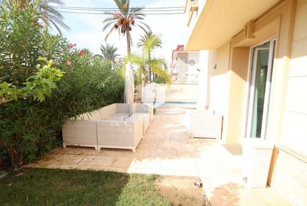 Resale - Villa -
Cabo Roig - Costa Blanca