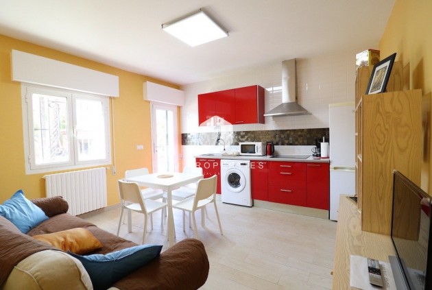 Resale - Villa -
Torrevieja - Costa Blanca