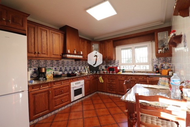 Resale - Villa -
Torrevieja - Costa Blanca