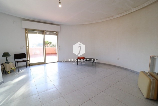 Resale - Villa -
Torrevieja - Costa Blanca