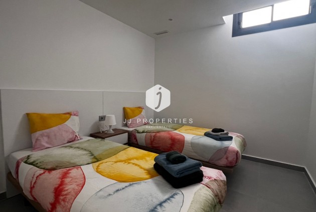 Resale - Villa -
Algorfa - Inland