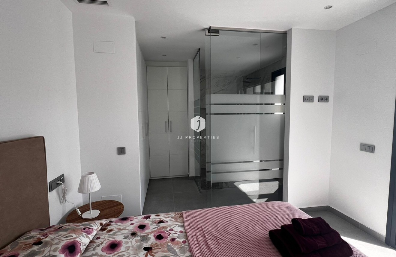 Resale - Villa -
Algorfa - Inland