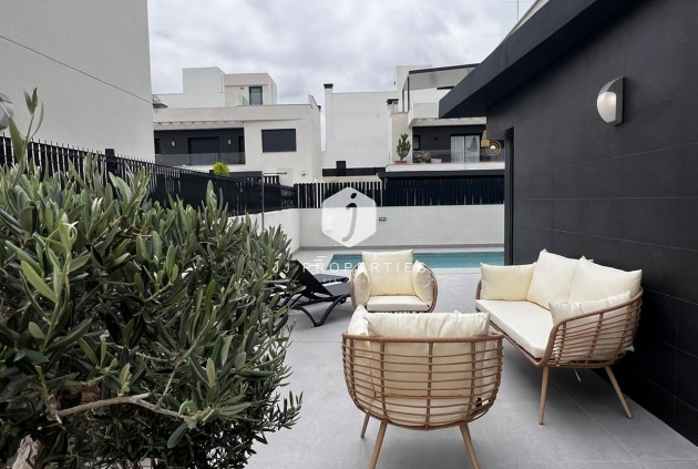 Resale - Villa -
Algorfa - Inland
