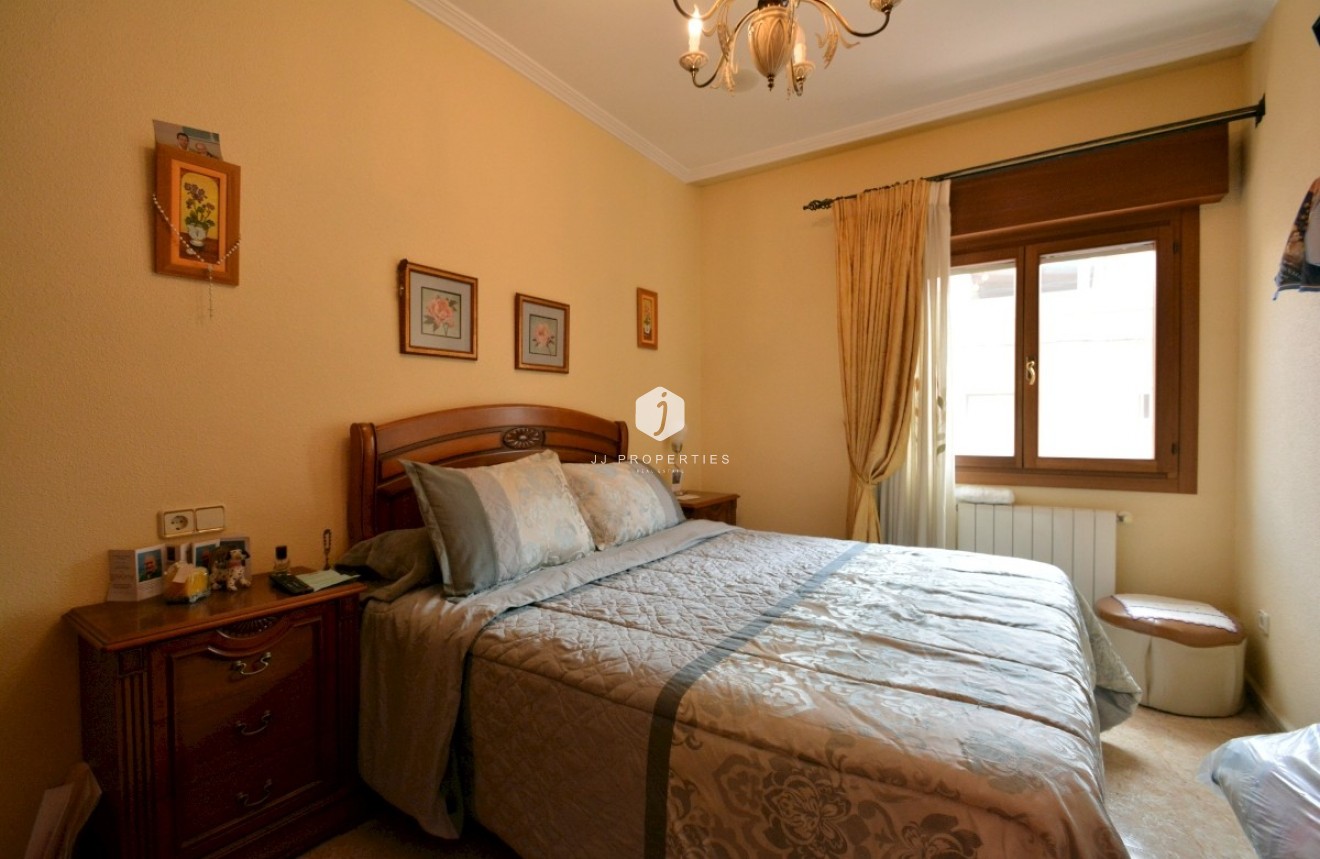 Resale - Villa -
Guardamar del Segura - Costa Blanca