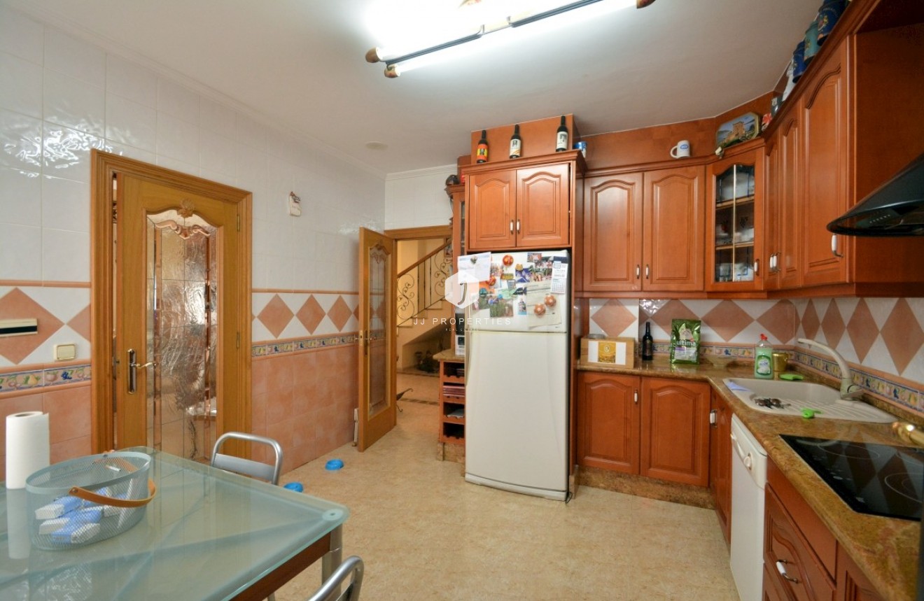 Resale - Villa -
Guardamar del Segura - Costa Blanca