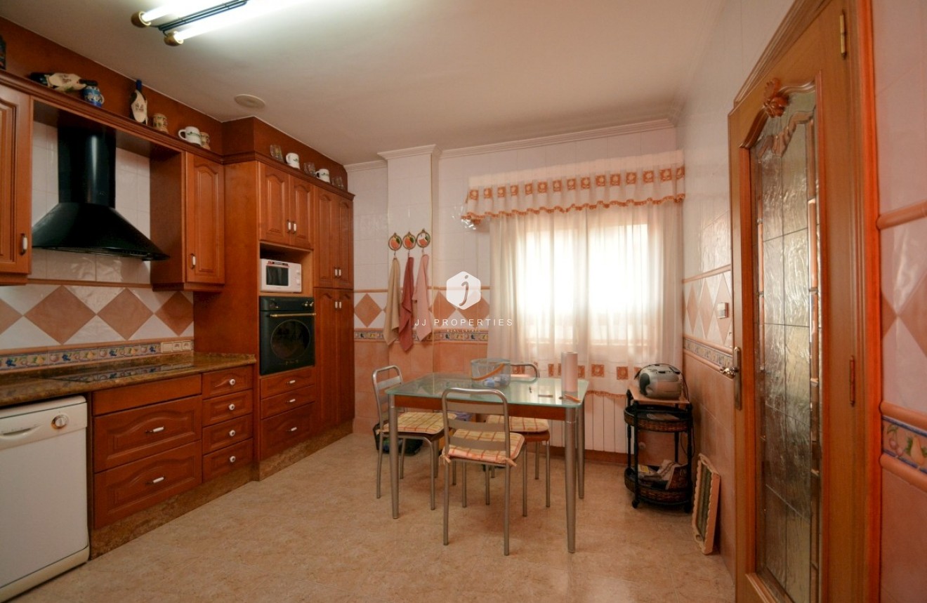 Resale - Villa -
Guardamar del Segura - Costa Blanca