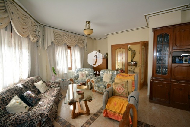 Resale - Villa -
Guardamar del Segura - Costa Blanca