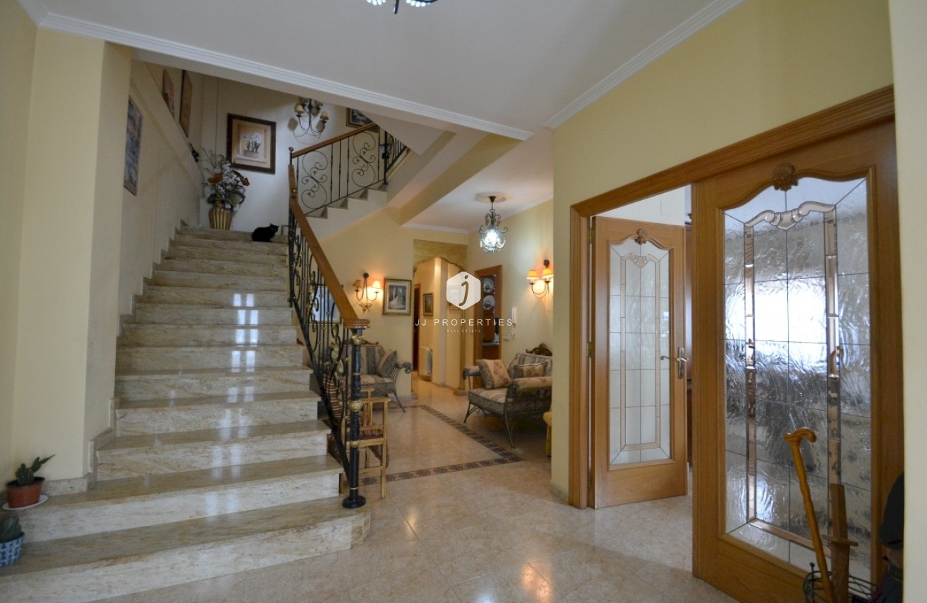 Resale - Villa -
Guardamar del Segura - Costa Blanca