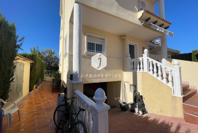 Resale - Villa -
Guardamar del Segura - Costa Blanca