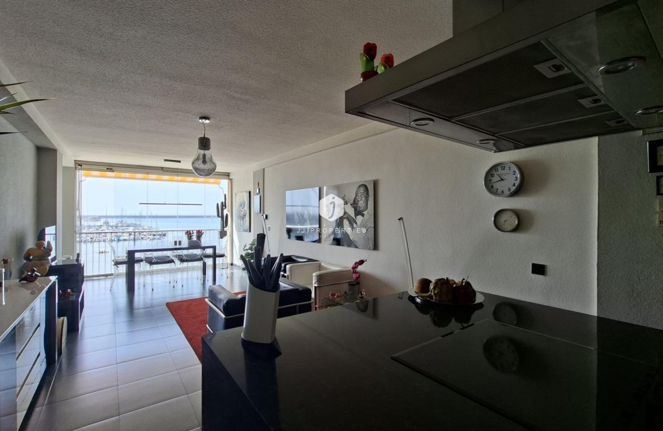 Resale - Apartment / flat -
Torrevieja - Acequion