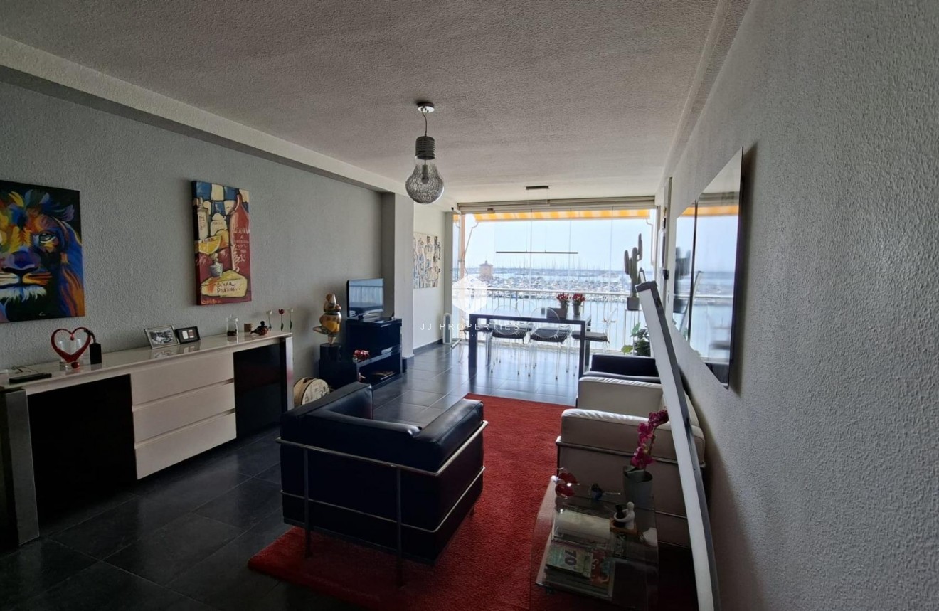 Resale - Apartment / flat -
Torrevieja - Acequion