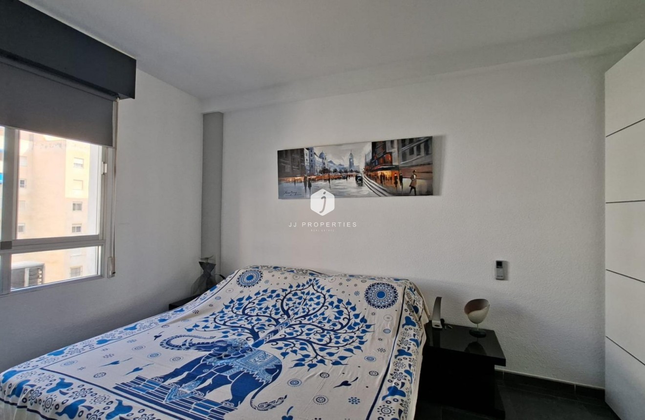 Resale - Apartment / flat -
Torrevieja - Acequion