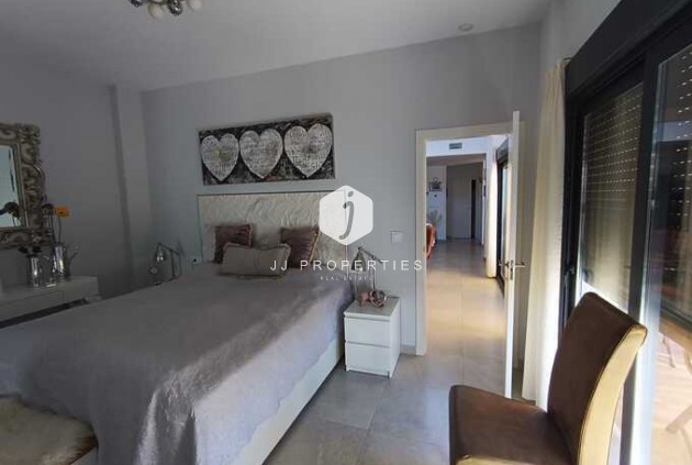 Resale - Villa -
Daya Nueva - Costa Blanca