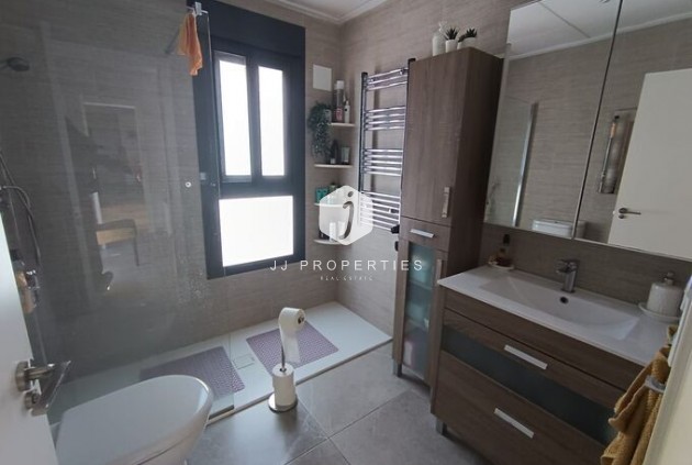 Resale - Villa -
Daya Nueva - Costa Blanca