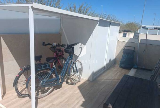 Resale - Villa -
Daya Nueva - Costa Blanca