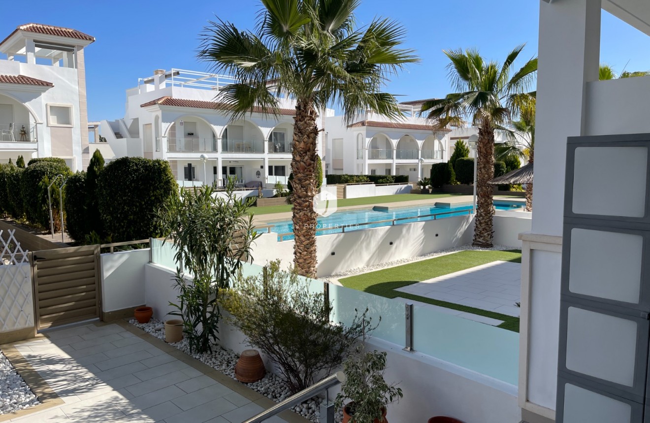 Resale - Apartment / flat -
Rojales - Inland
