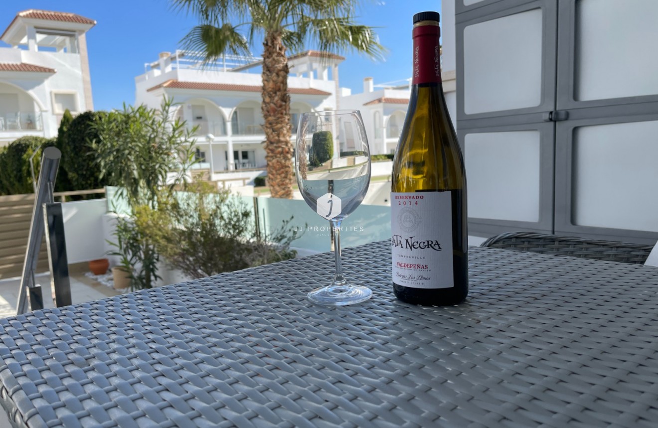 Resale - Apartment / flat -
Rojales - Inland