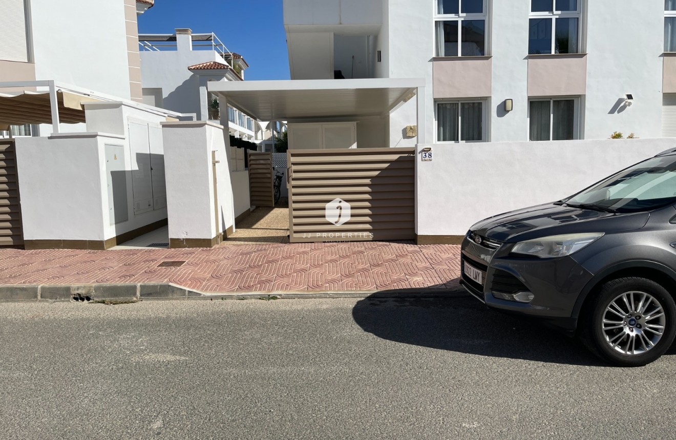 Resale - Apartment / flat -
Rojales - Inland