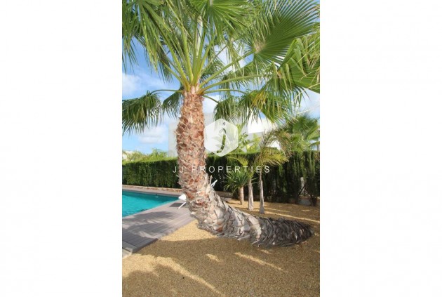Resale - Villa -
Rojales - Inland