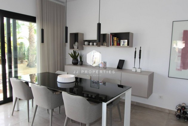 Resale - Villa -
Rojales - Inland