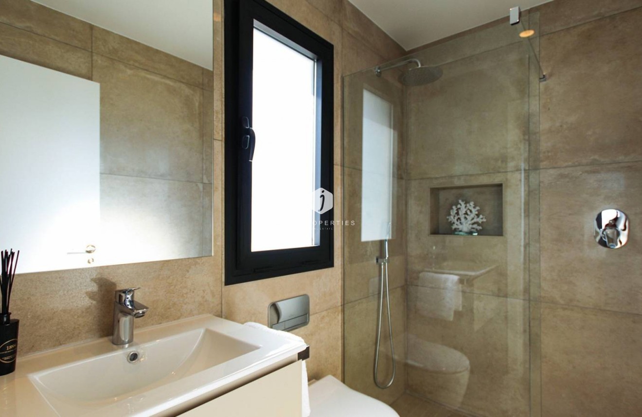 Resale - Villa -
Rojales - Inland
