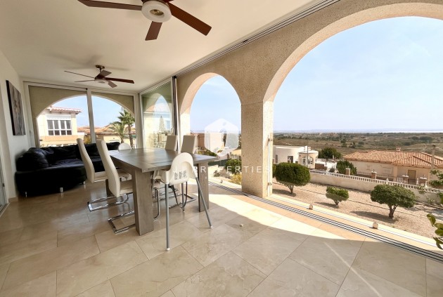Resale - Villa -
San Miguel de Salinas - Inland