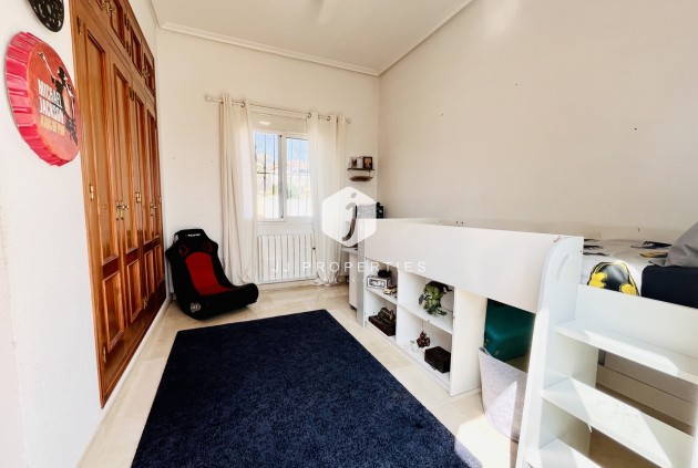 Resale - Villa -
San Miguel de Salinas - Inland