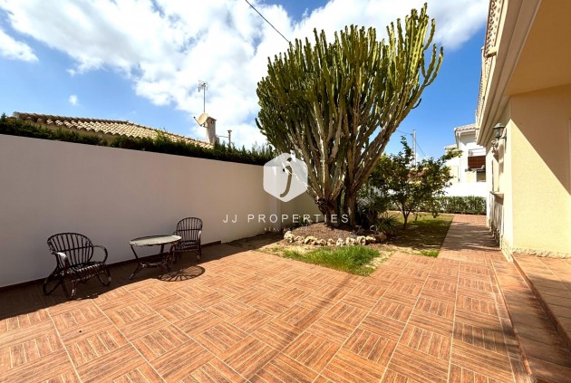 Resale - Villa -
Cabo Roig - Costa Blanca