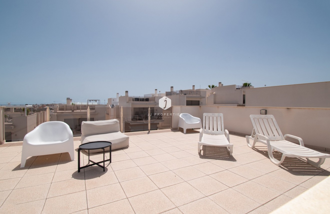 Resale - Villa -
Orihuela Costa - Costa Blanca
