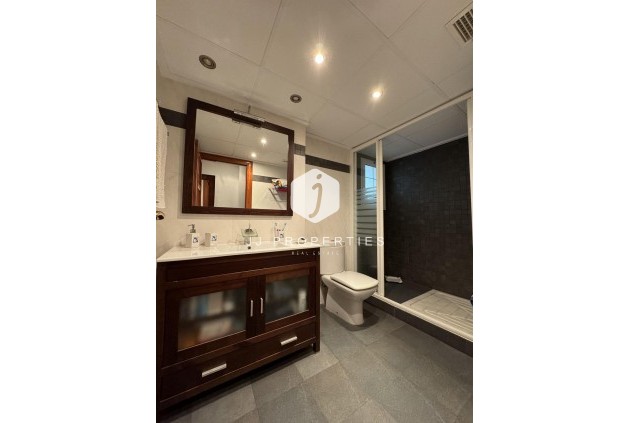 Resale - Apartment / flat -
Torrevieja - Playa del Cura