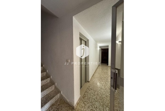 Resale - Apartment / flat -
Torrevieja - Playa del Cura