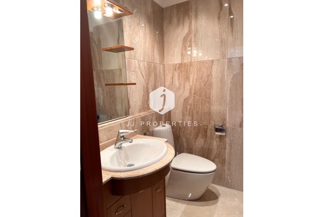 Tweedehands - duplex -
Torrevieja