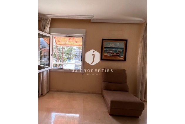Tweedehands - duplex -
Torrevieja