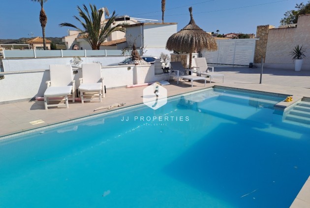 Resale - Villa -
Rojales - Inland