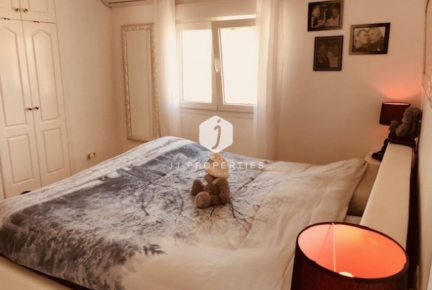 Resale - Villa -
Rojales - Inland