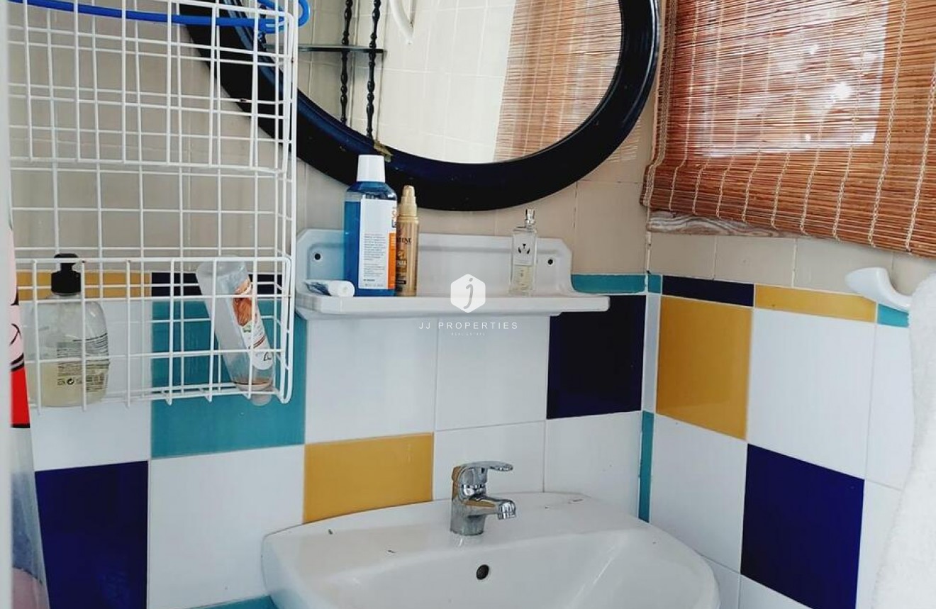 Resale - Villa -
Orihuela Costa - Punta Prima