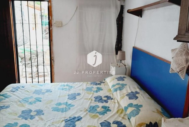 Resale - Villa -
Orihuela Costa - Punta Prima