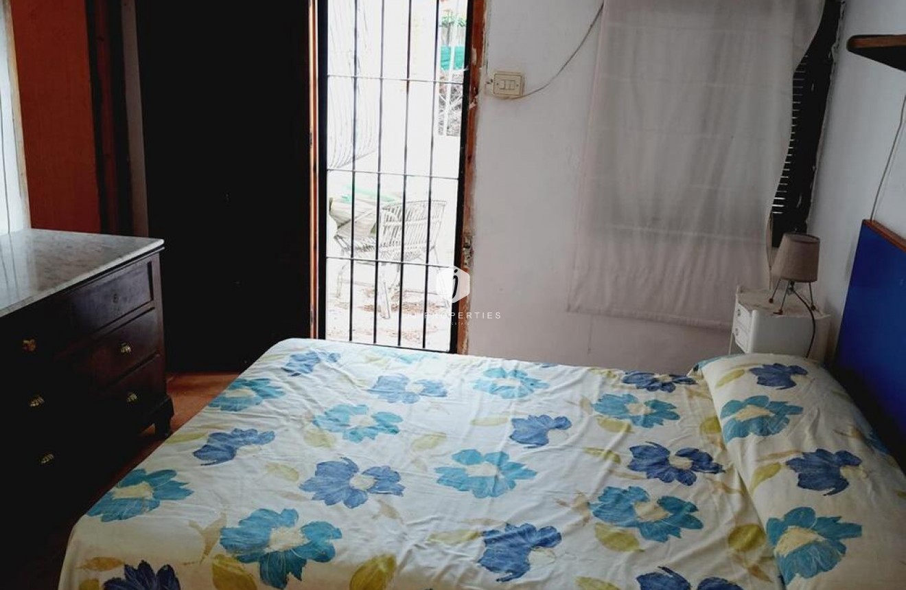 Resale - Villa -
Orihuela Costa - Punta Prima