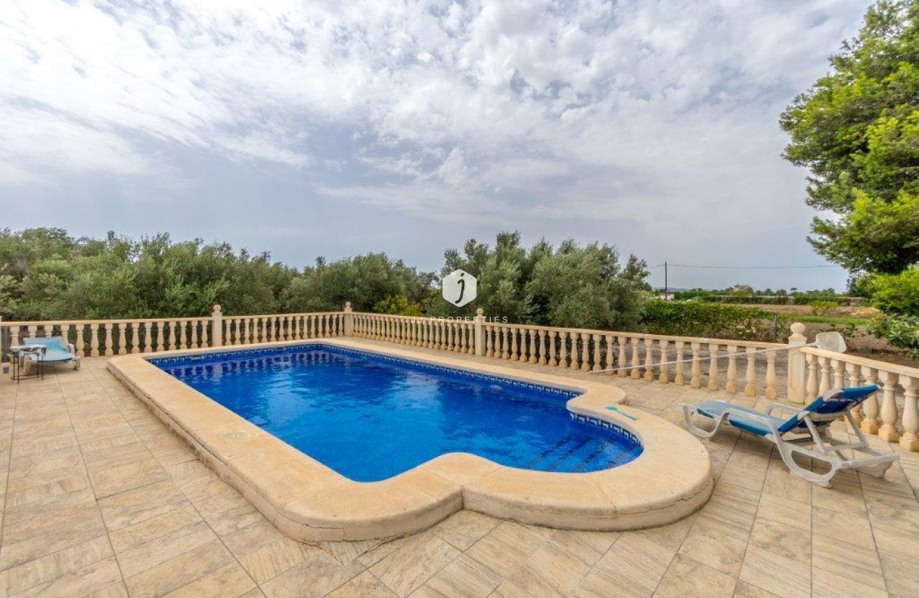 Resale - Country Property -
Dolores - Costa Blanca