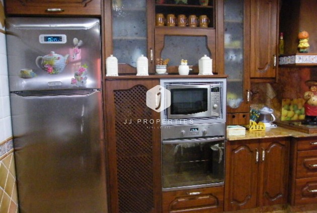 Resale - Chalet -
Daya Nueva - Costa Blanca