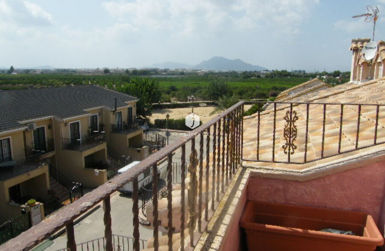 Resale - Chalet -
Daya Nueva - Costa Blanca