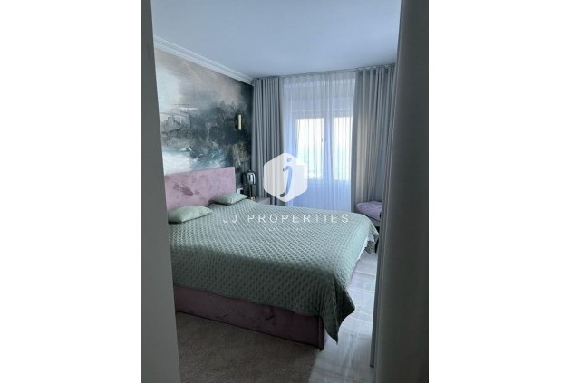 Resale - Penthouse -
Punta Prima - Costa Blanca