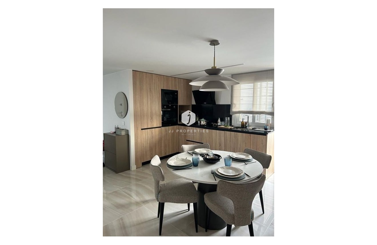 Resale - Penthouse -
Punta Prima - Costa Blanca