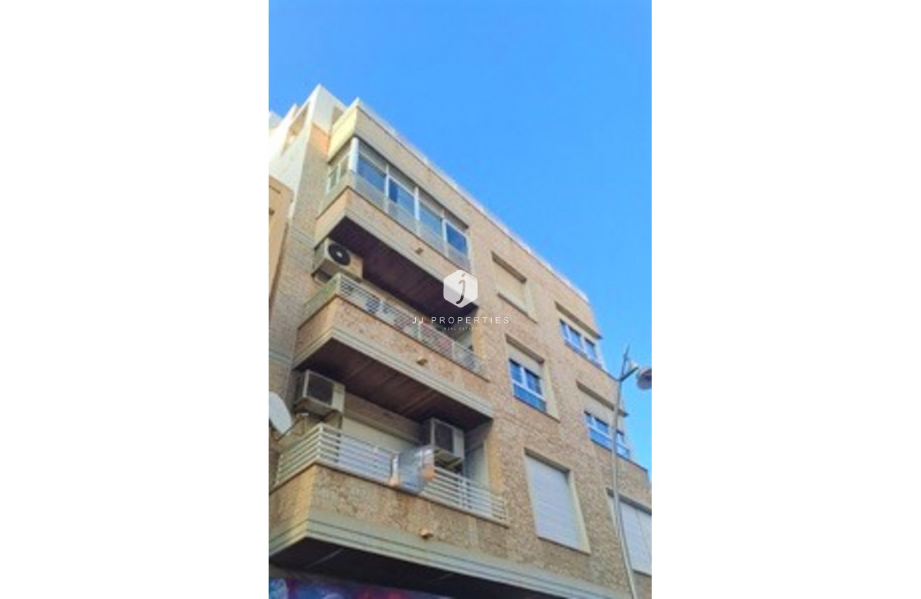 Resale - Apartment / flat -
Torrevieja - Costa Blanca