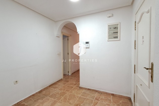 Resale - Apartment / flat -
Torrevieja - Costa Blanca
