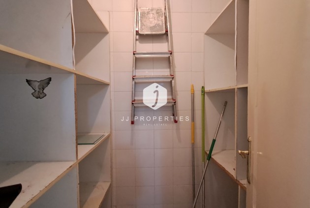 Resale - Apartment / flat -
Torrevieja - Costa Blanca
