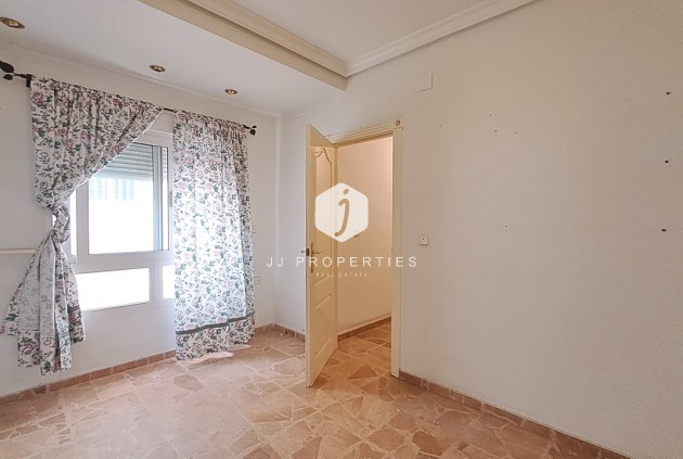 Resale - Apartment / flat -
Torrevieja - Costa Blanca