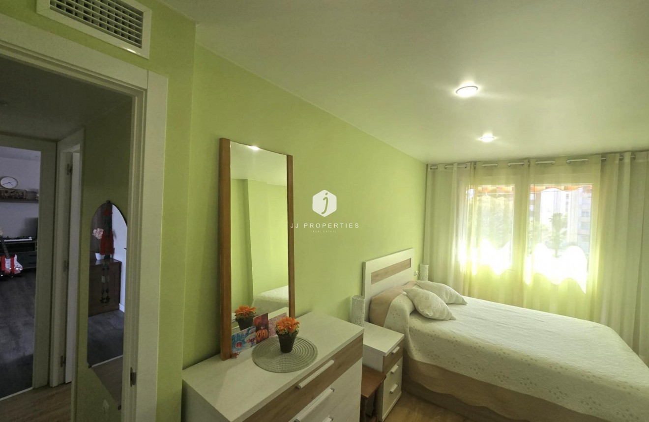 Resale - Apartment / flat -
Torrevieja - Playa del Cura