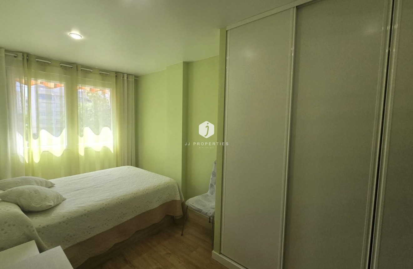 Resale - Apartment / flat -
Torrevieja - Playa del Cura